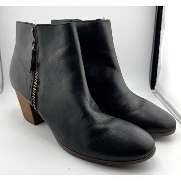 Crown Vintage Bootie Womens Size 10M Black Leather Ankle Boots outer zip - Picture 1 of 7